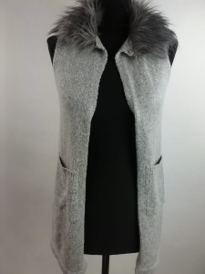 Sweter kamizelka Primark na wiek 11- 12 lat 