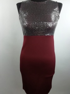 Sukienka w cekiny Dolls Paris rozmiar 38
