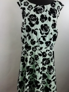 Sukienka w kwiaty Yours rozmiar 54- 56 