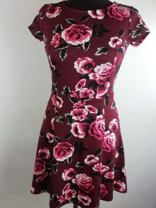 Sukienka w kwiaty H&M Divided rozmiar 34