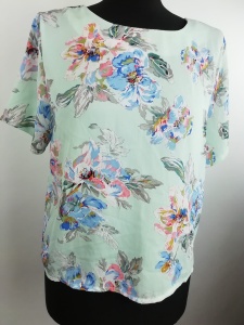 Bluzka letnia Cherry Coco rozmiar 38