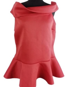 Bluzka czerwona Boohoo rozmiar 48 pianka