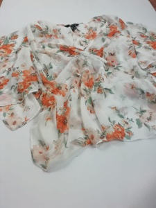 Bluzka letnia w kwiaty New Look rozmiar 36