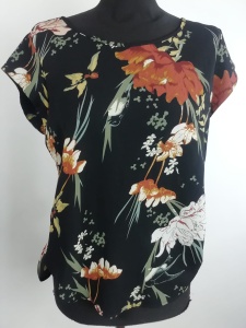 Bluzka letnia w kwiaty Only rozmiar 36