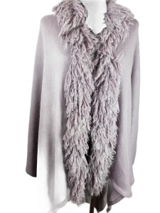 Super sweter damski peleryna ponczo W Collection r. uniwersalny 