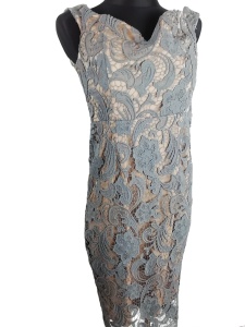 Sukienka koronkowa Misguided rozmiar 38