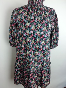 Sukienka letnia w kwiaty Boohoo rozmiar 38