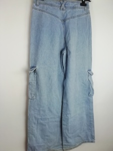 Spodnie damskie jeans dzwony Cropp rozmiar 36