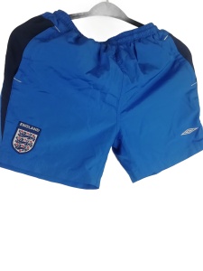 Spodenki reprezentacji Anglii Umbro rozmiar 152