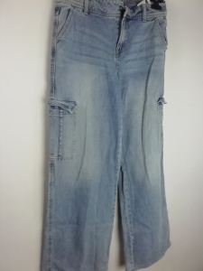 Spodnie damskie jeans dzwony House rozmiar 36