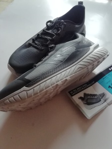 Hi-Tec buty sportowe męskie rozmiar 45